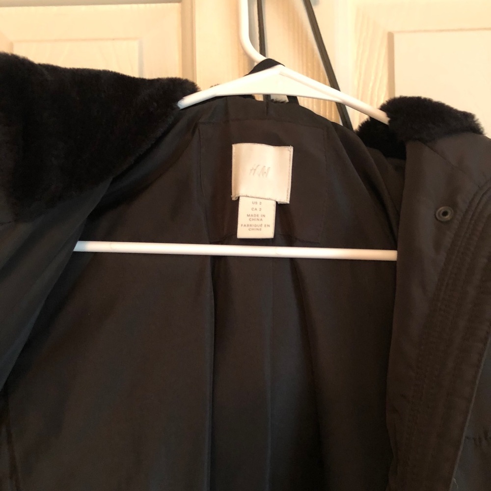 Long black winter coat - Picture 3 of 4